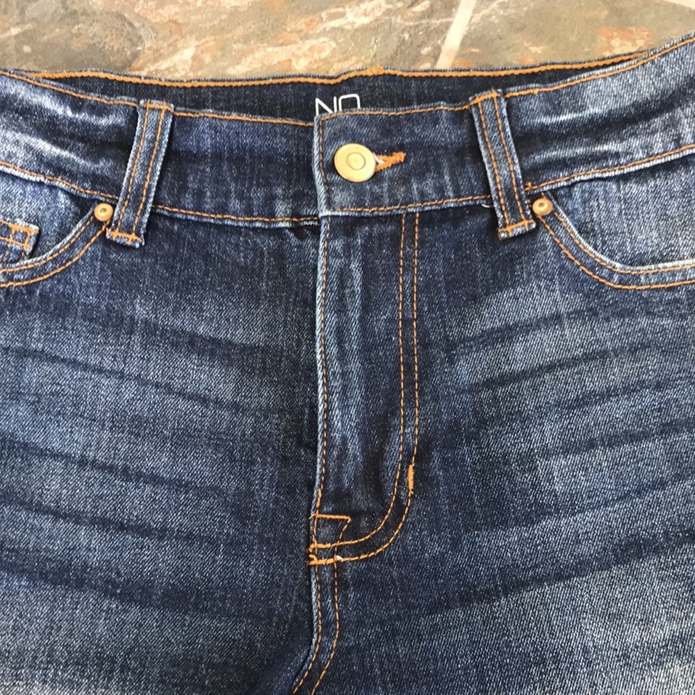 No BOUnDries size 1 high rise short - Picture 2 of 6